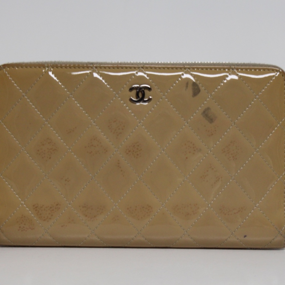 Chanel Over-sized Large Patent Leather Wallet Clutch